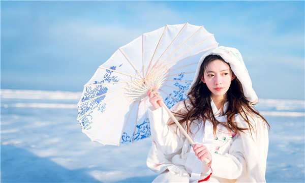 乌拉特前试管代怀生子多少钱一个？助孕之路的费用分析与方案选择